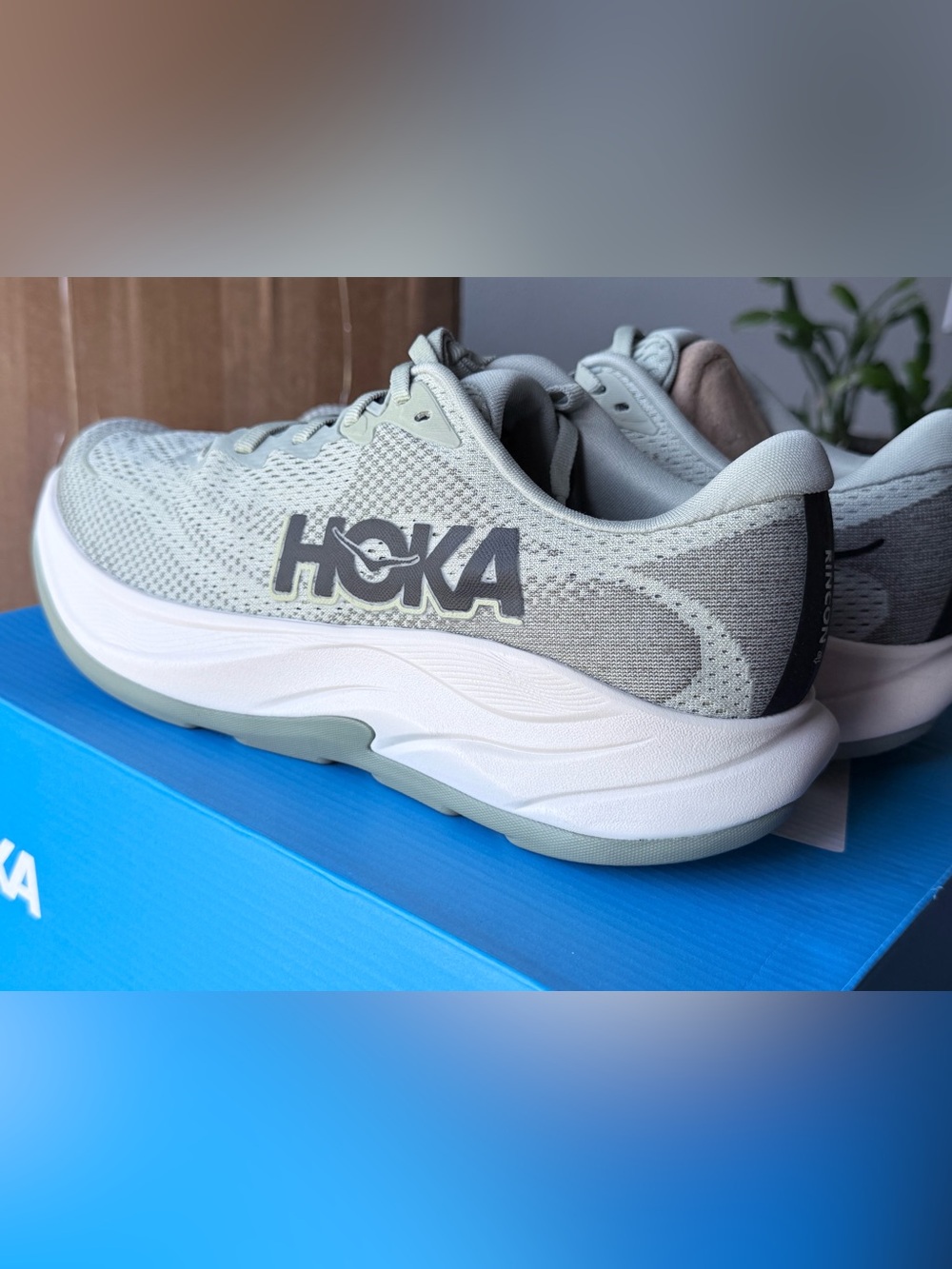Hoka Rincon 4 - Picture 2 of 7